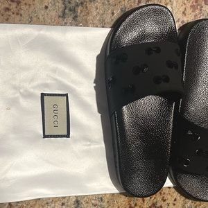 Gucci slides
